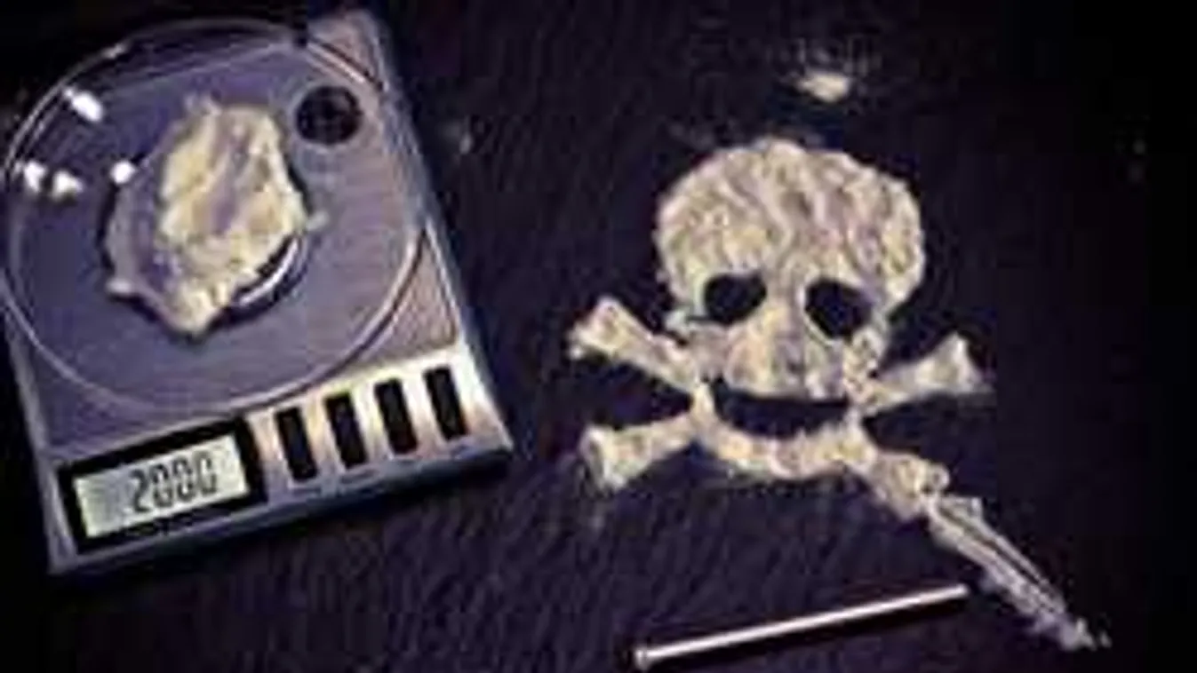 Kábítószerrel kínálják egymást az év végi bulikban a magyarok