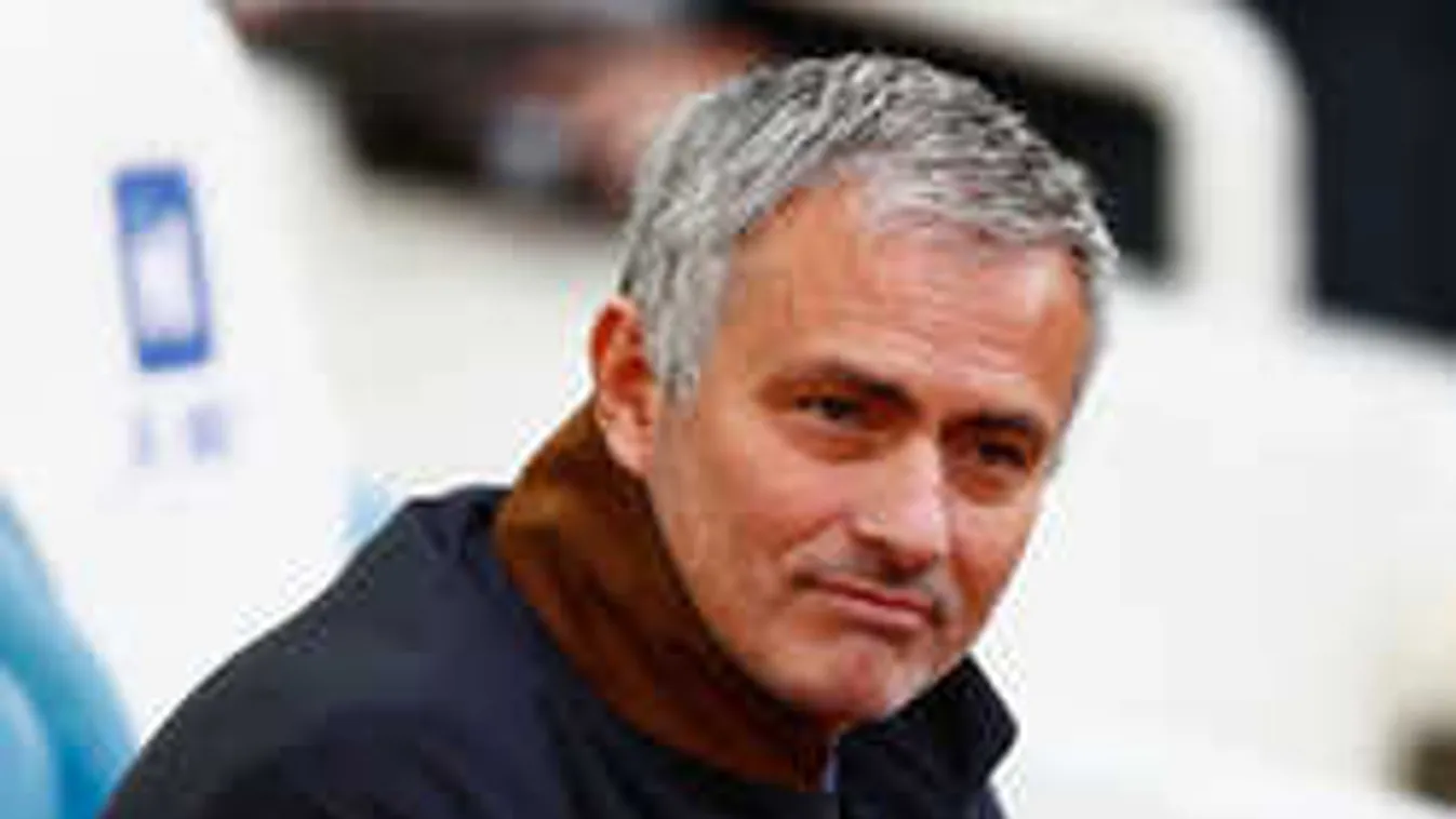 Mourinho segítene a magyar válogatottnak?