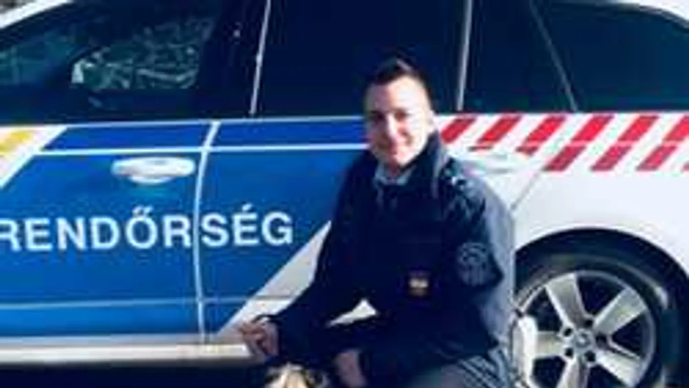 Karácsonyi öröm: rendőrök mentették meg a két hete elszökött kiskutyát