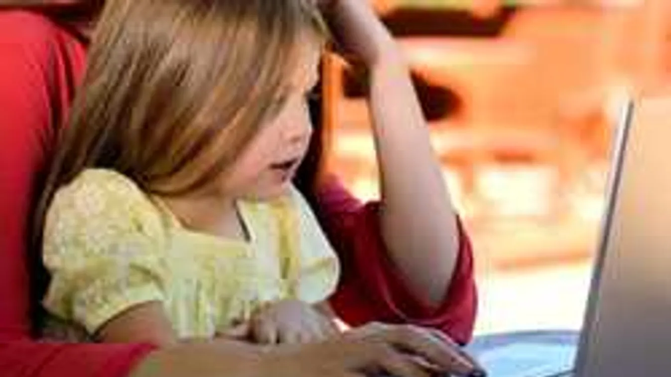 Így csalja ki a magyar anyáktól kislányuk meztelen képét a pedofil