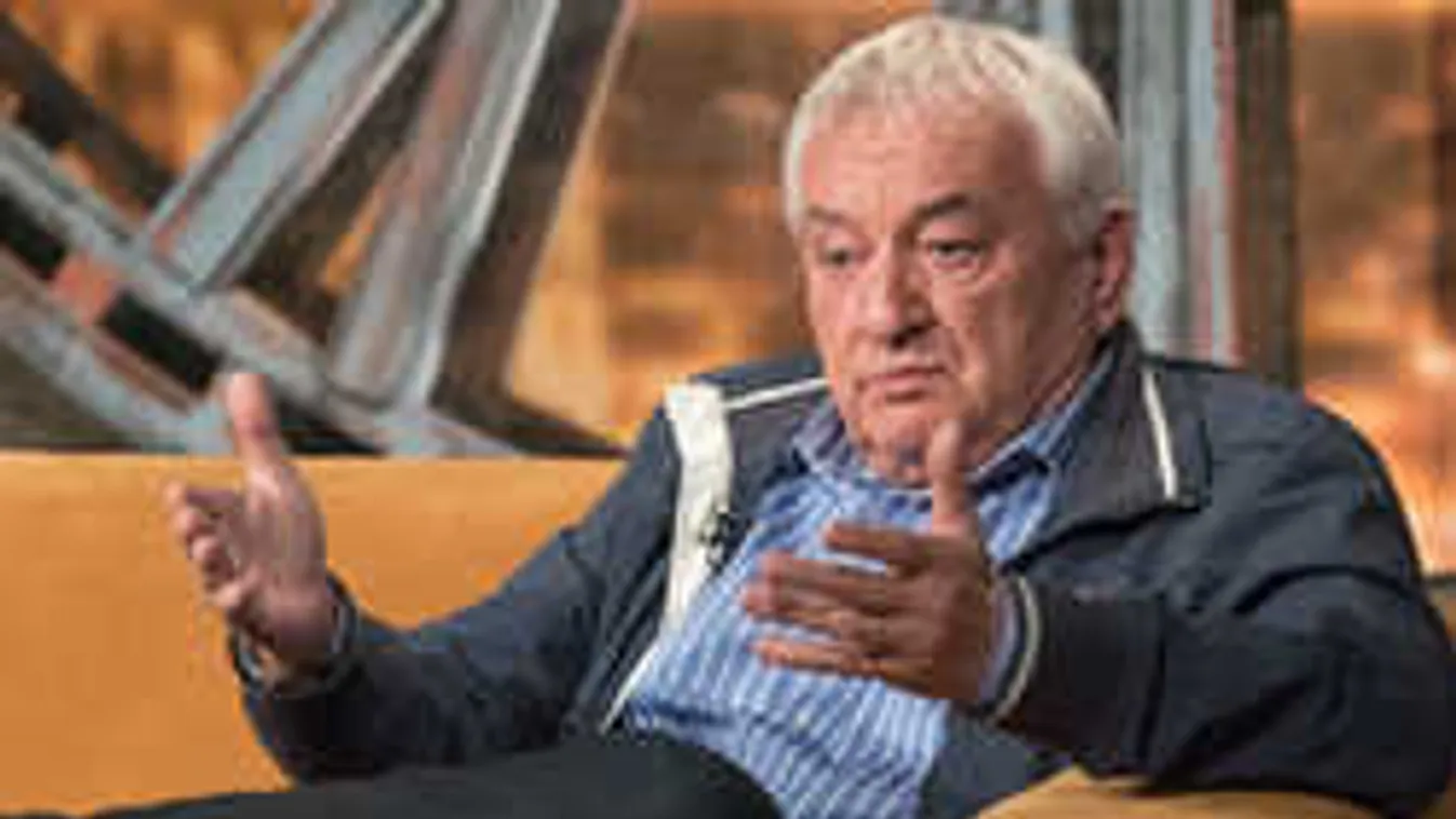 Ez kínos, élő adásban járatta le magát Havas Henrik