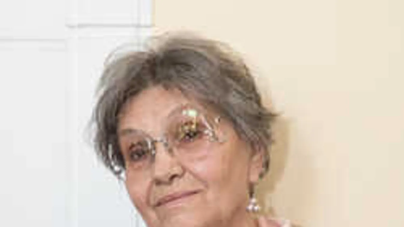 Váratlan gólyahír, ismét nagymama lesz Pécsi Ildikó