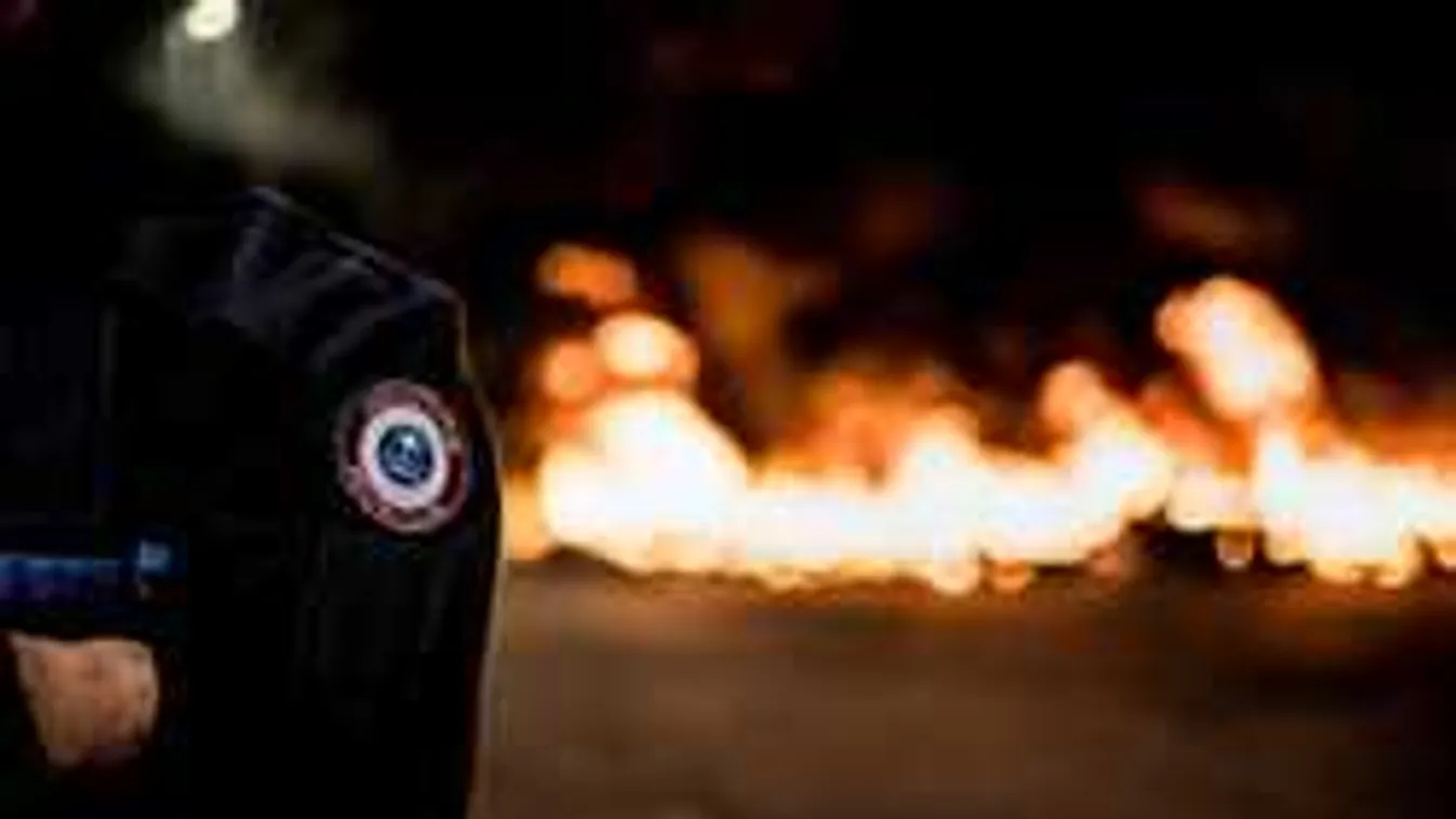 Nem bírnak a muszlimokkal a börtönőrök