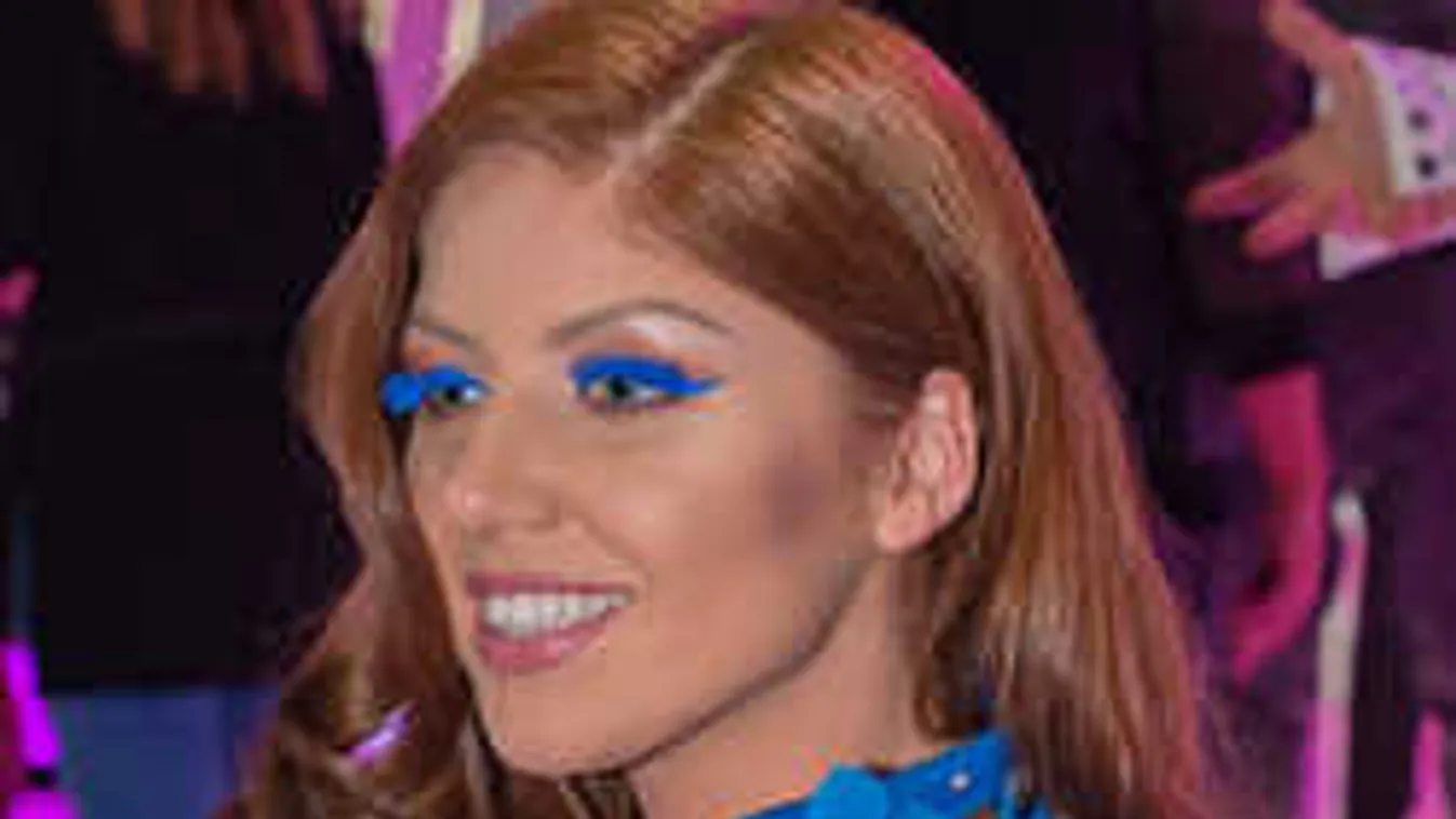 Micsoda mellek, garantáltan elalélsz Tolvai Reni látványától