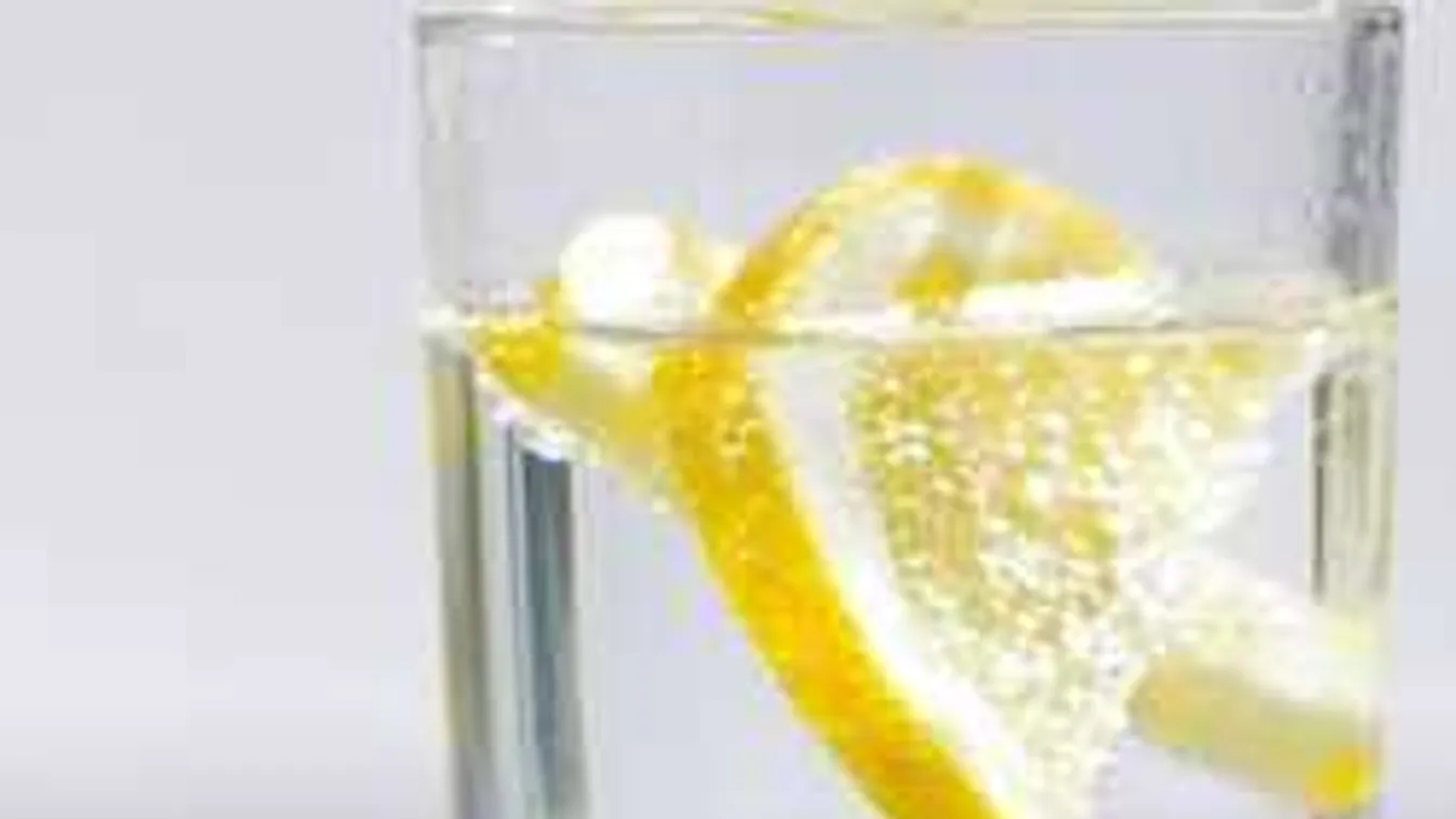 Elárulták az orvosok, miért hizlal a szódavíz