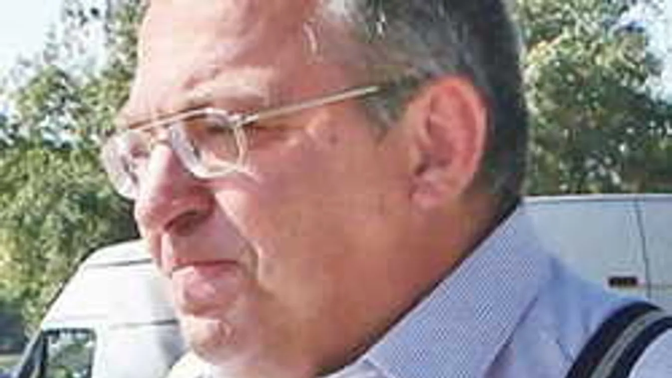 Ügyészségi nyomozás Simicska cége ellen...