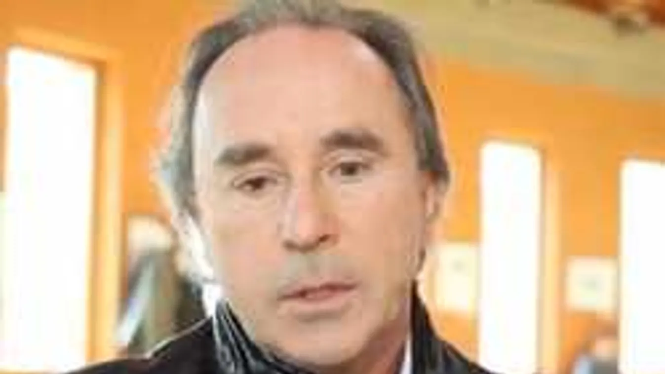 Dupla öröm érte a népszerű énekest, erre még ő sem számított