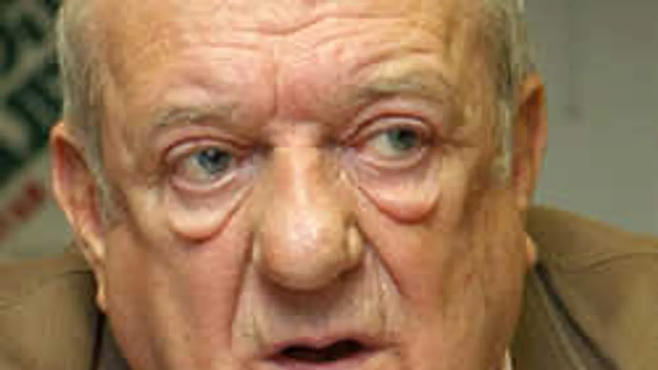 Itt az idő: Ilyen sírkövet kap Klapka György