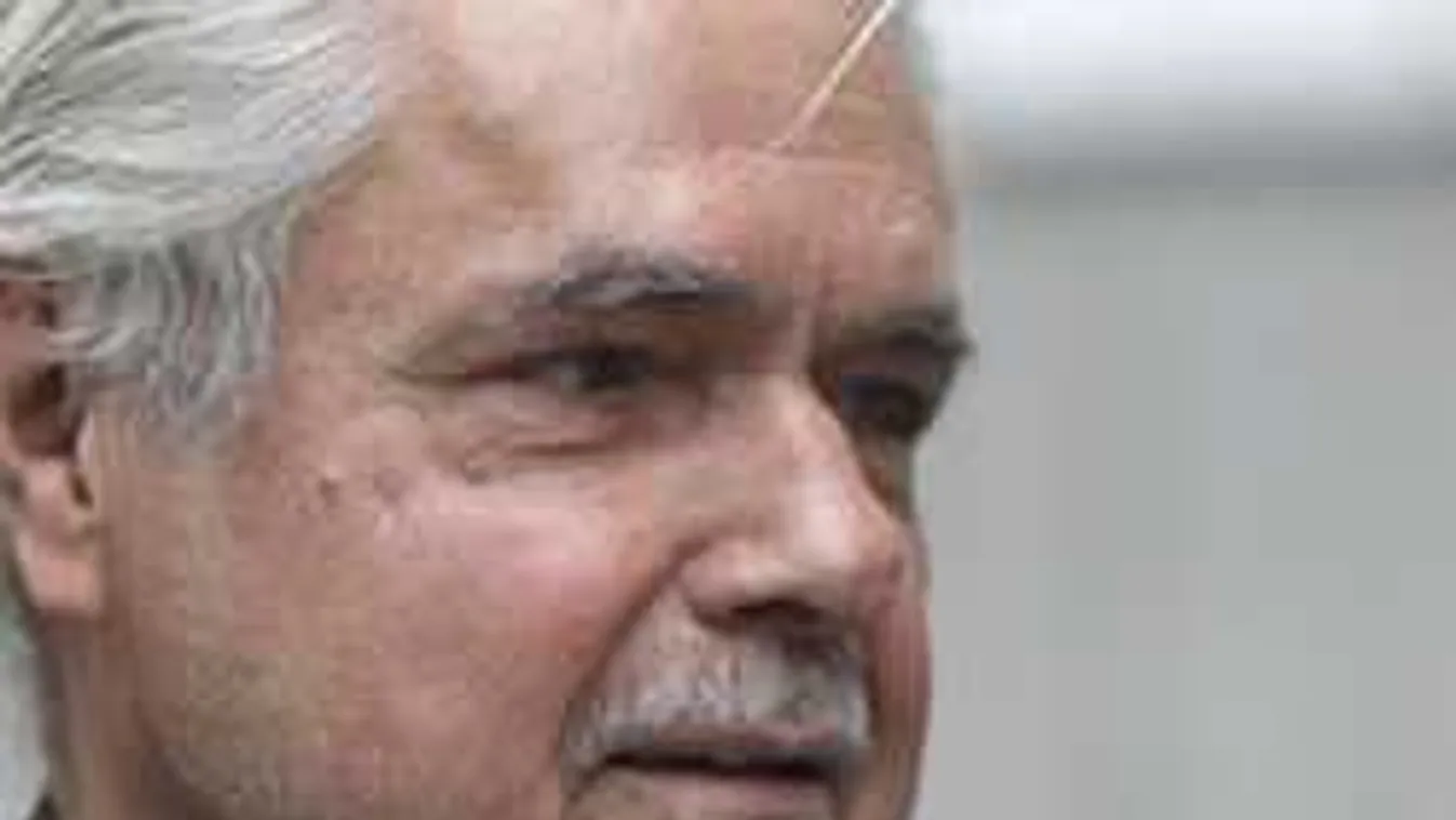 Durva és váratlan fordulat Oszter Sándor ügyében. Mehet a börtönbe?