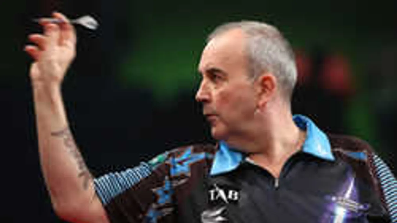 Budapesten játszhat a 16-szoros vb-győztes dartslegenda