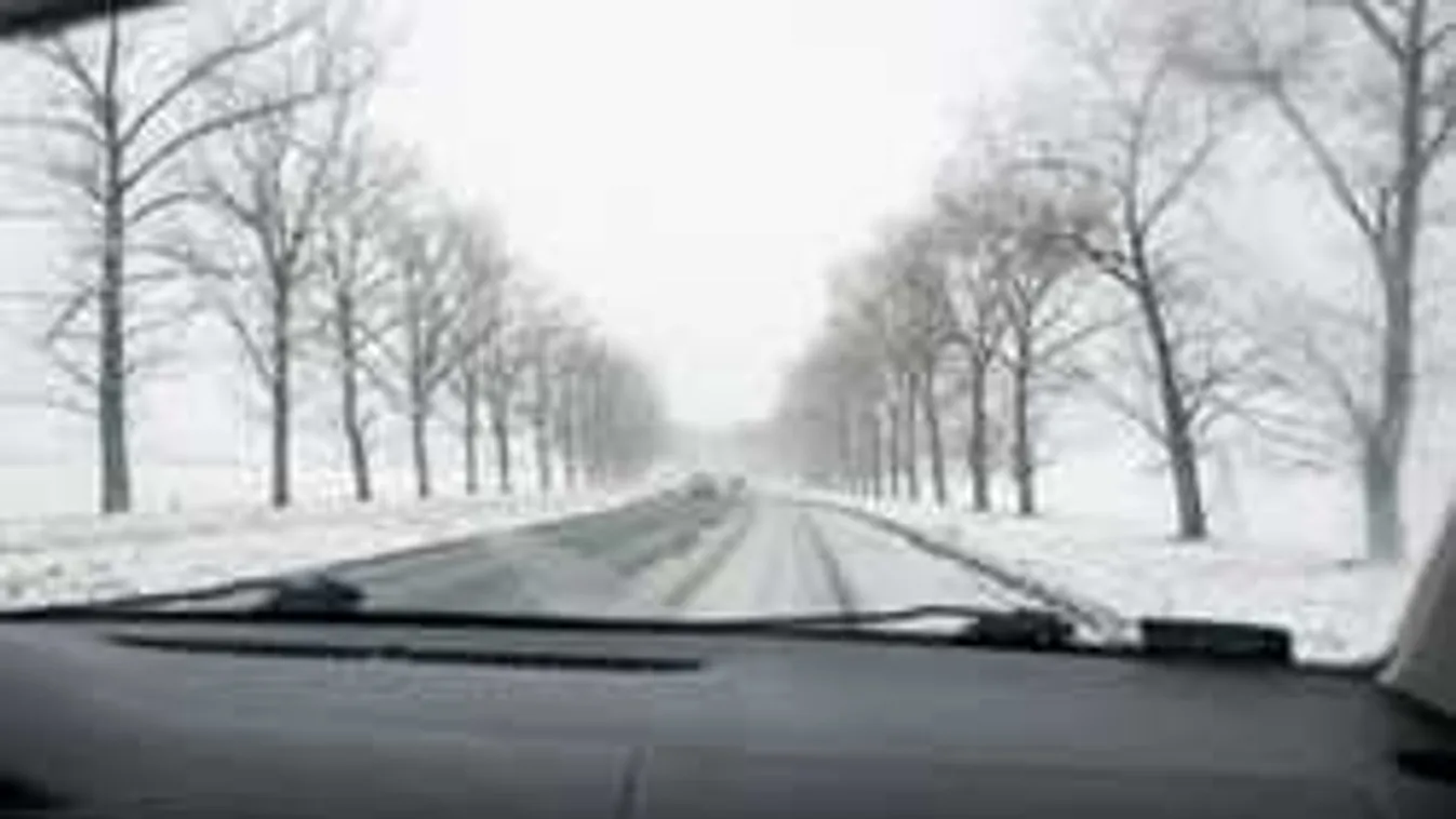 Egy kis segítség! Így vezesd az autód, ha ónos eső esik