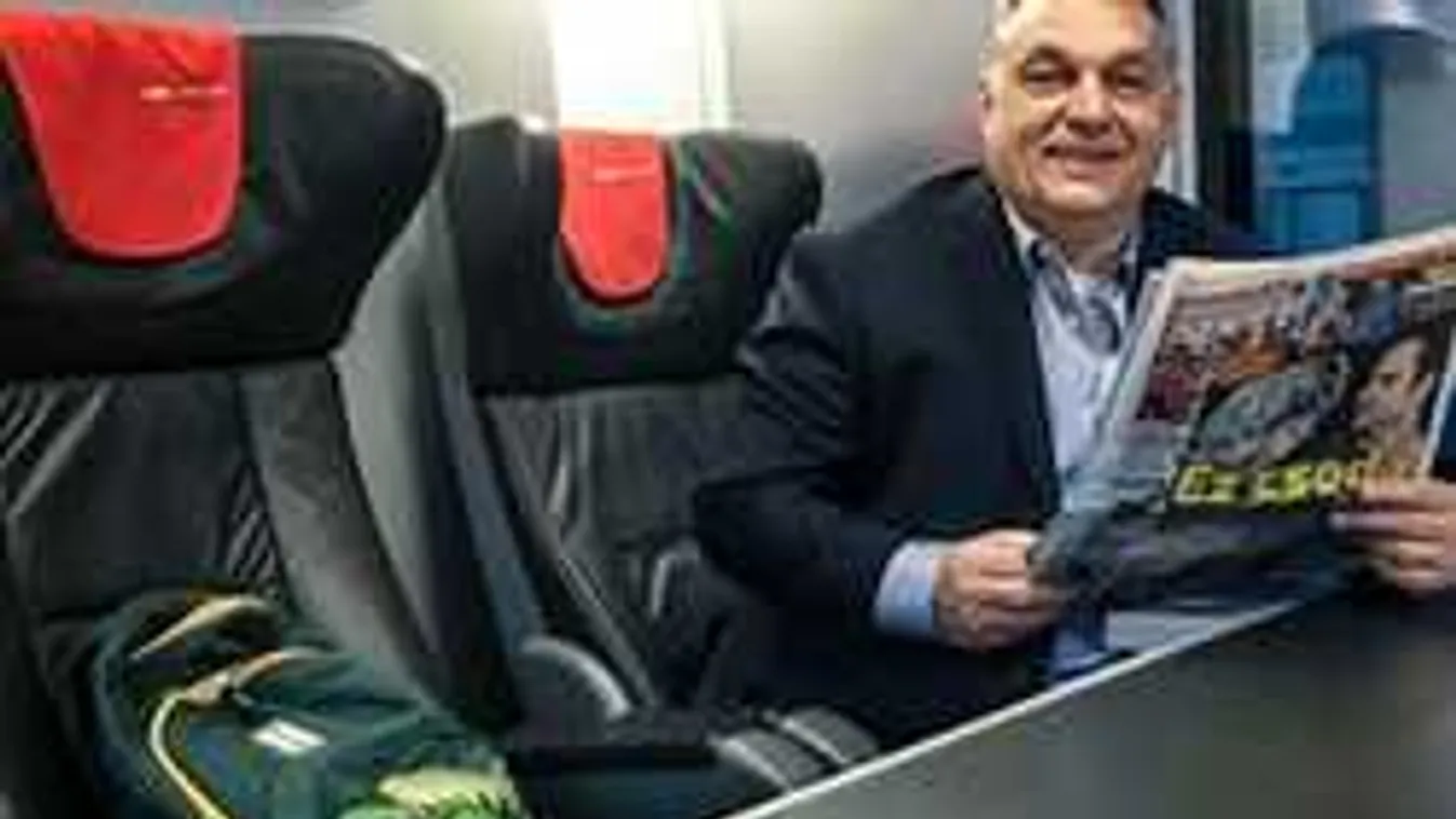 Az a hátizsák megint csak ott van Orbánnal a bécsi vonaton