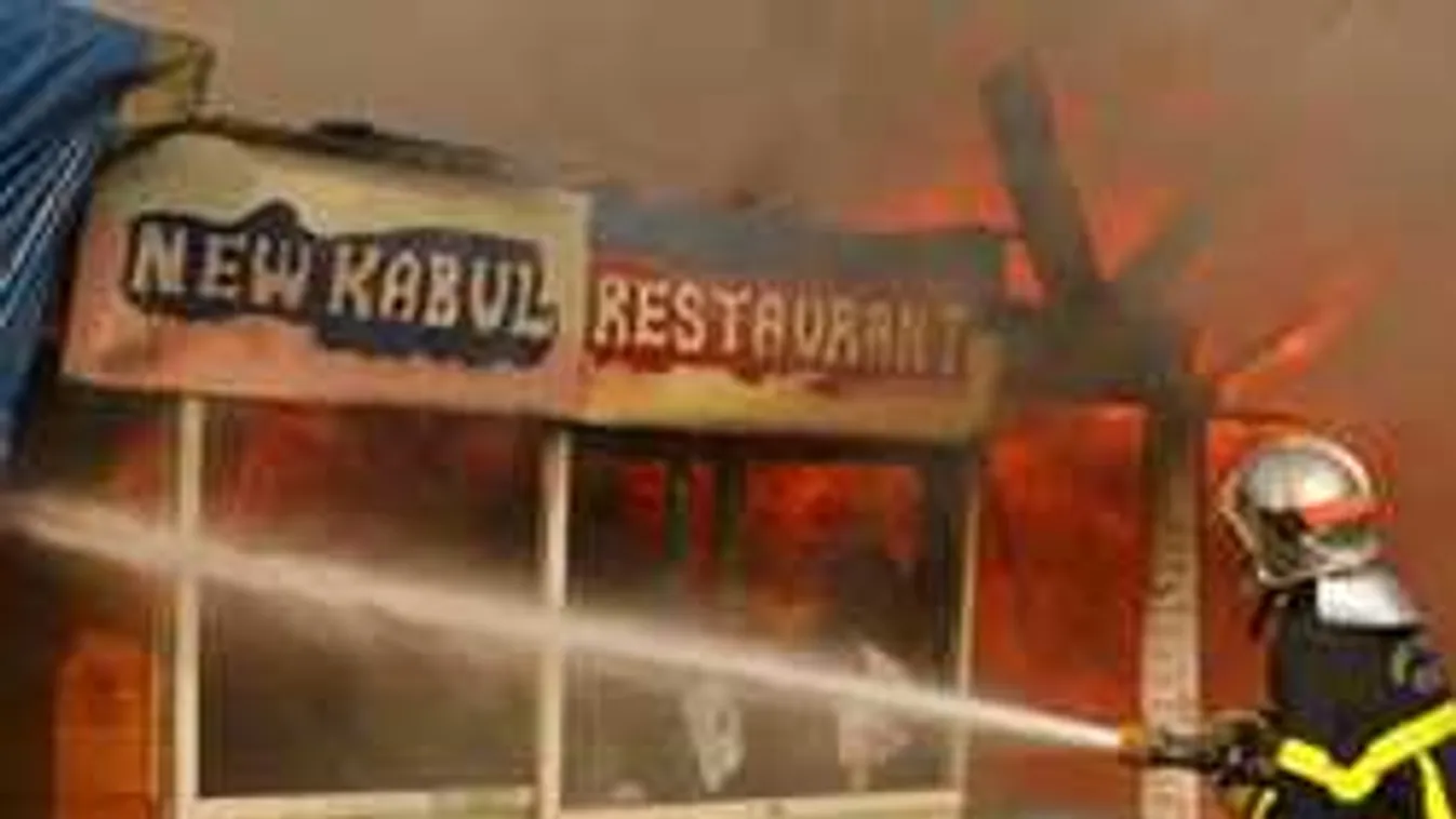 Rettegnek a tűzoltók, állandósultak a támadások