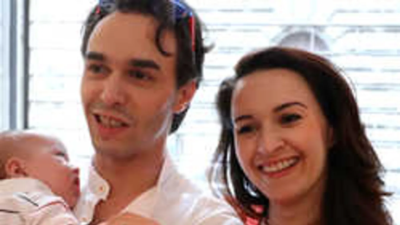 Elhagyta a feleségét, Kerényi Miklós Máté ellen fordultak a rajongók