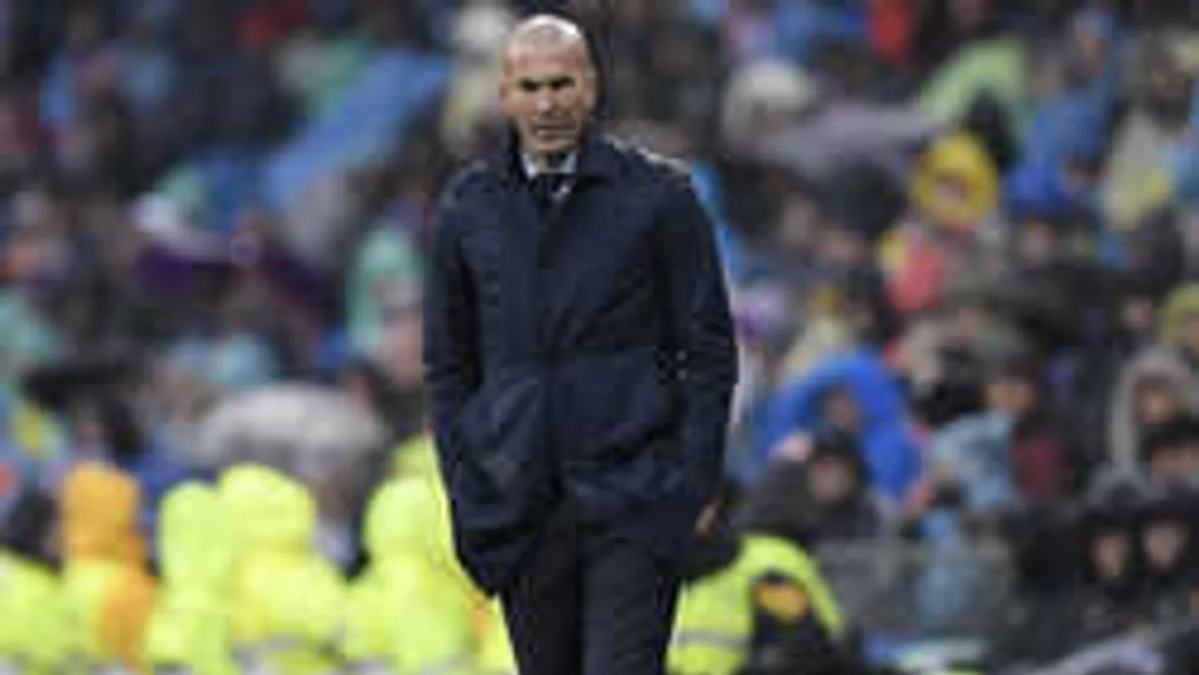 Eldőlt, mindenképpen kirúgják Ronaldóék edzőjét