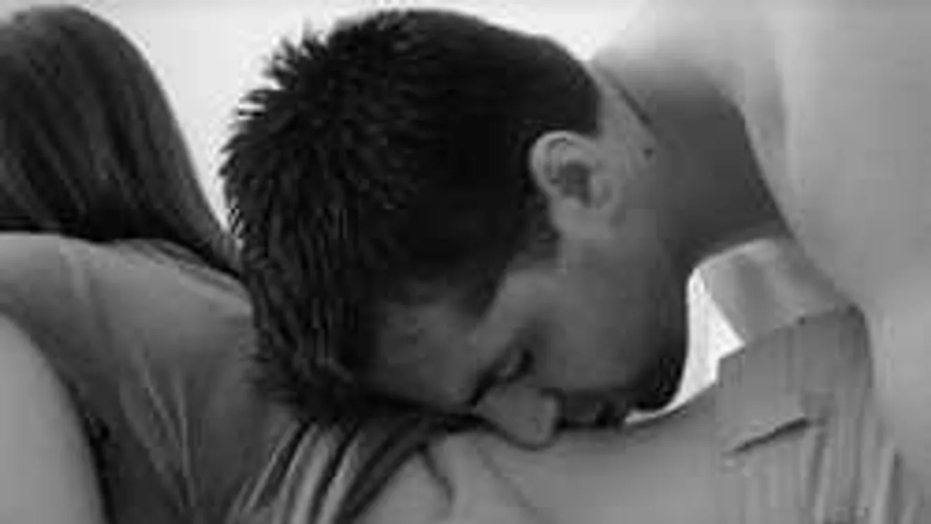 Kiderült az igazság az istenített szexpózról, ezt nem hiszed el