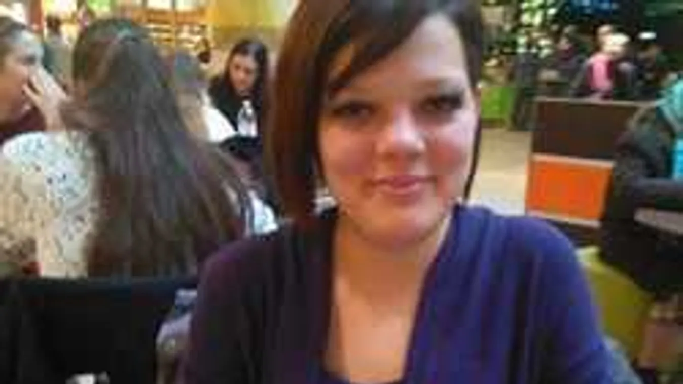 Anyja másodszor is eldobta a 25 éves nőt, akit kiskorában eladott