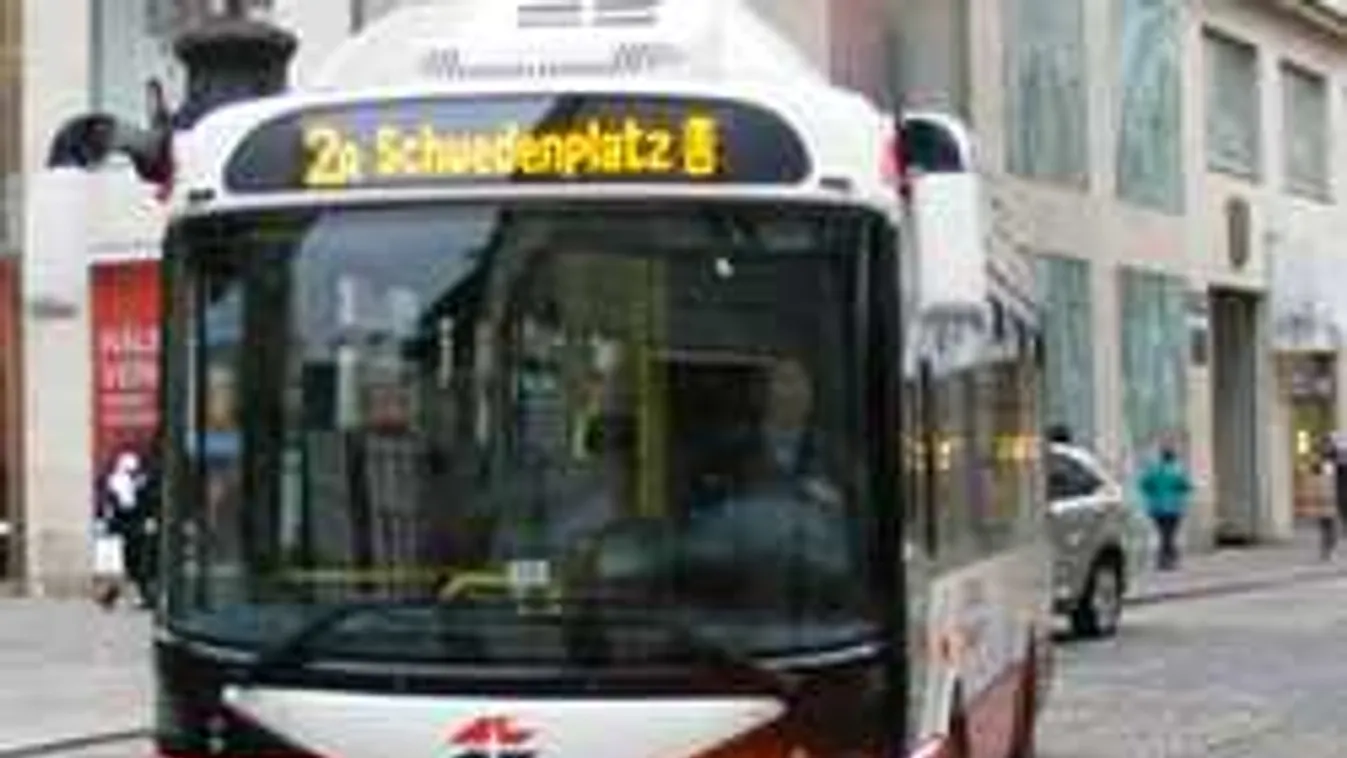 Kipakolt egy sofőr: rettegnek a buszsofőrök a bécsi éjszakai járatokon