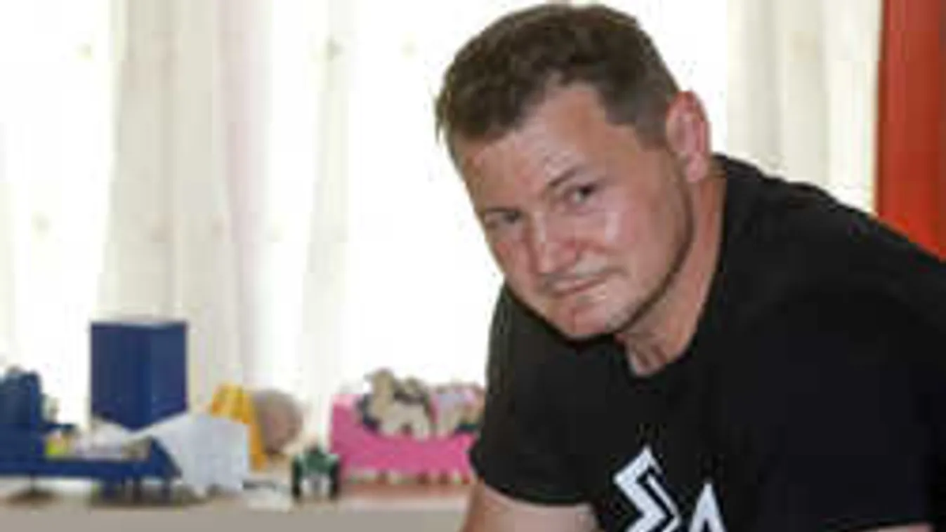 Õszinte vallomás: Terápiás kezelésre szorul Madárék koraszülött lánya