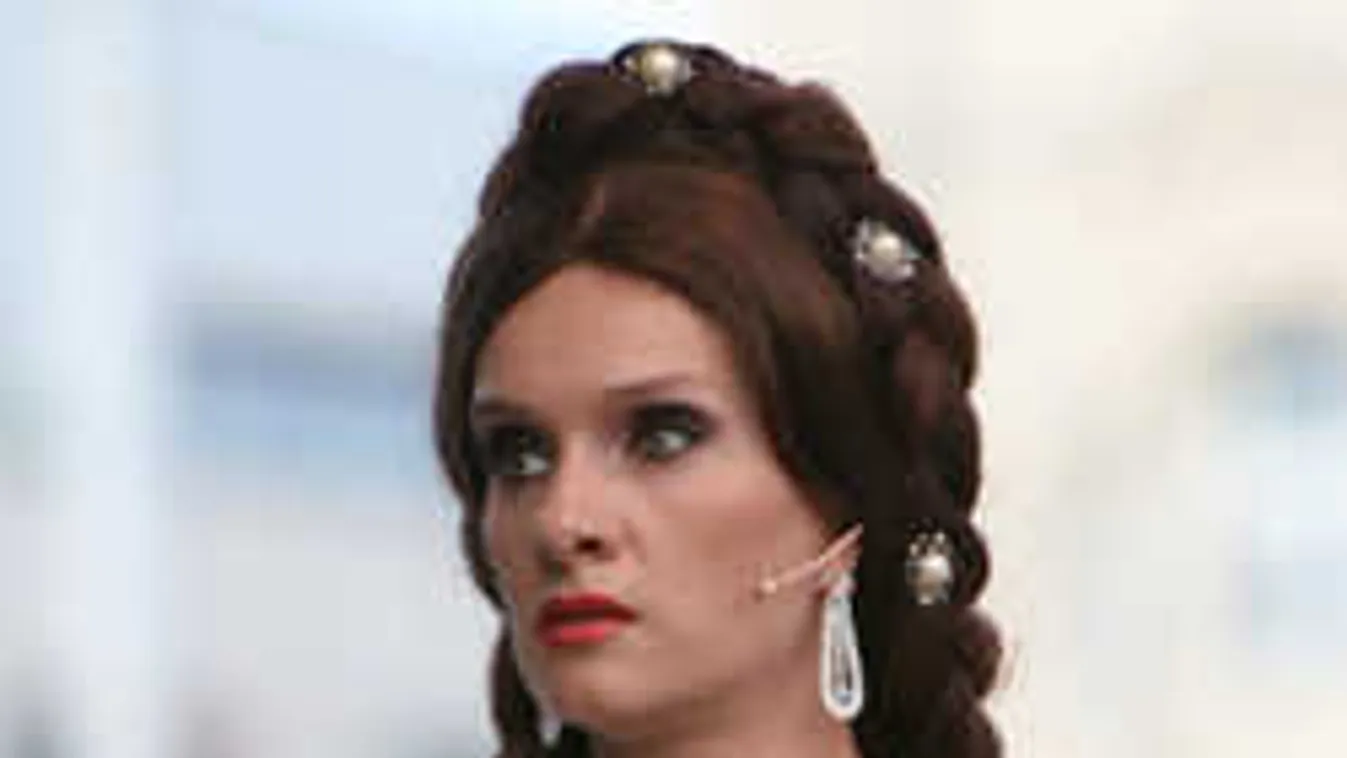 Janza Kata nehezen válik meg álomszerepétől