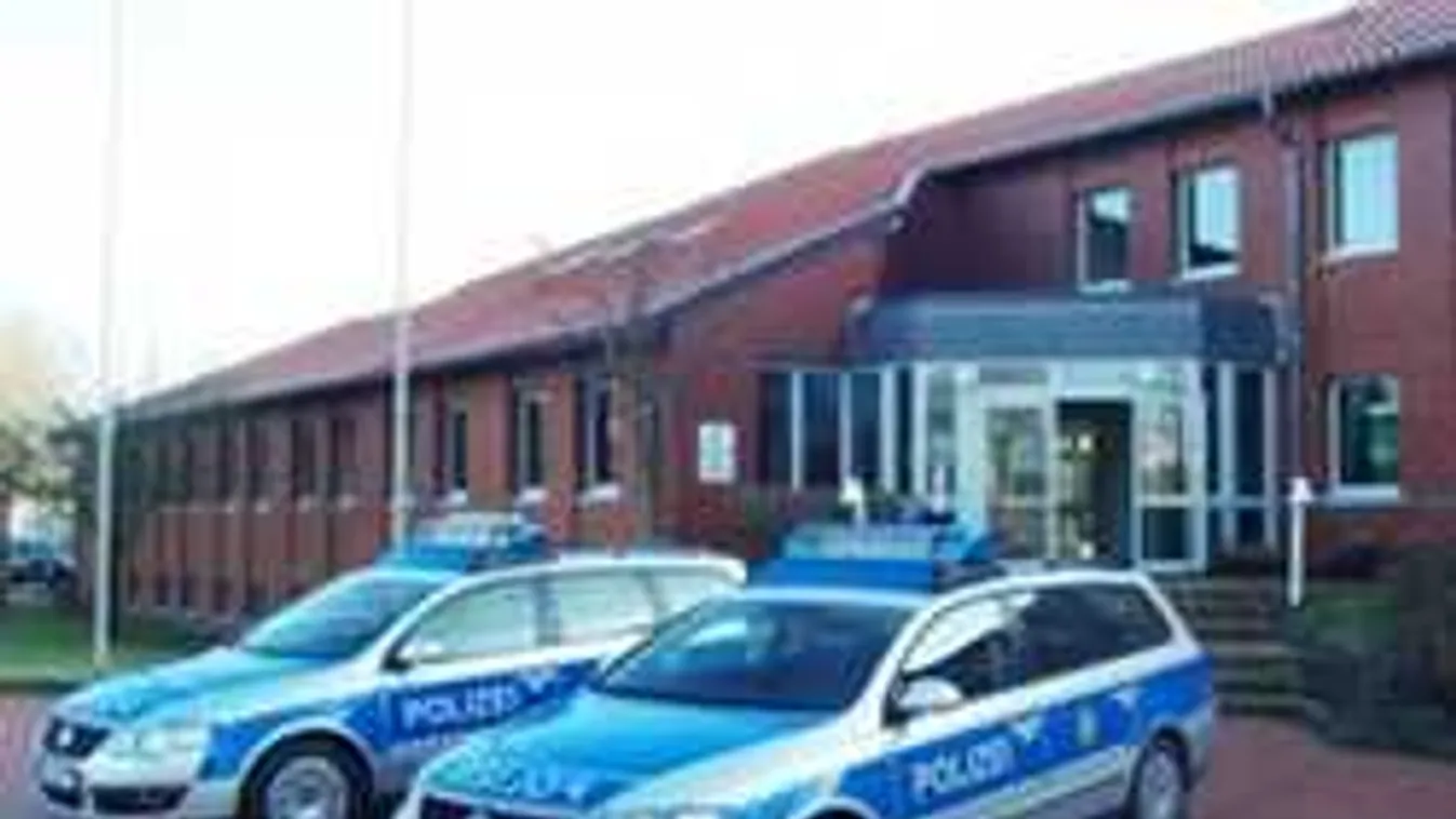 Kilökte az ablakon barátnőjét, ilyen hazugsággal védekezett a férfi