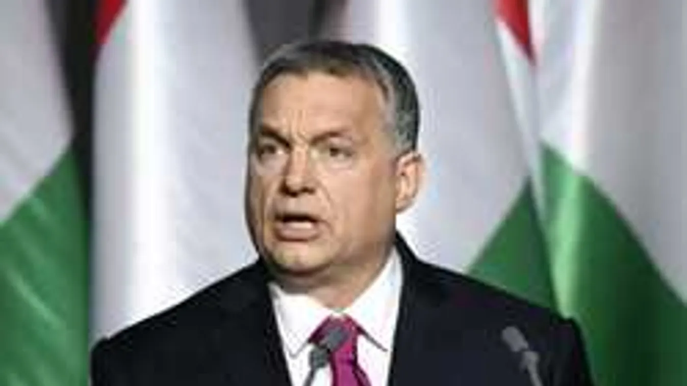 A bajor miniszterelnök teljes vállszélességgel kiáll Orbán mellett