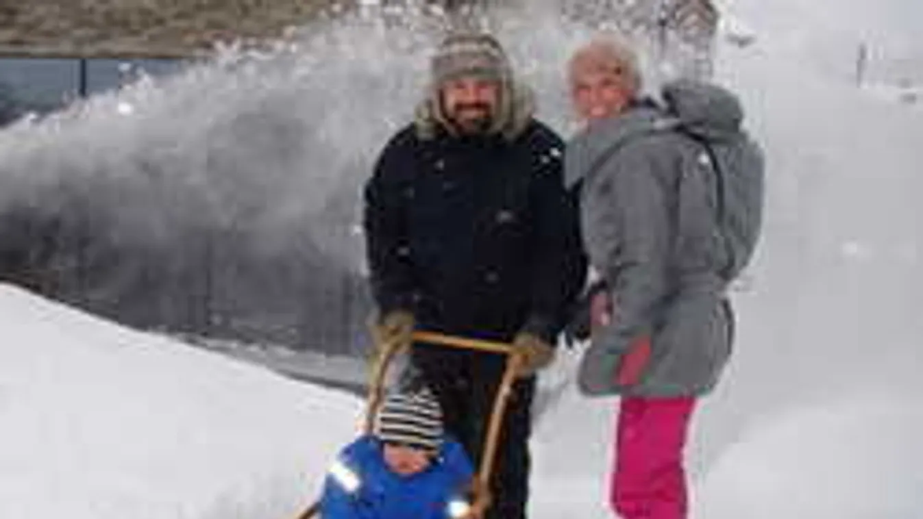 Lavinától rettegtek: Hatalmas hóviharba kerültek Bárdosiék!