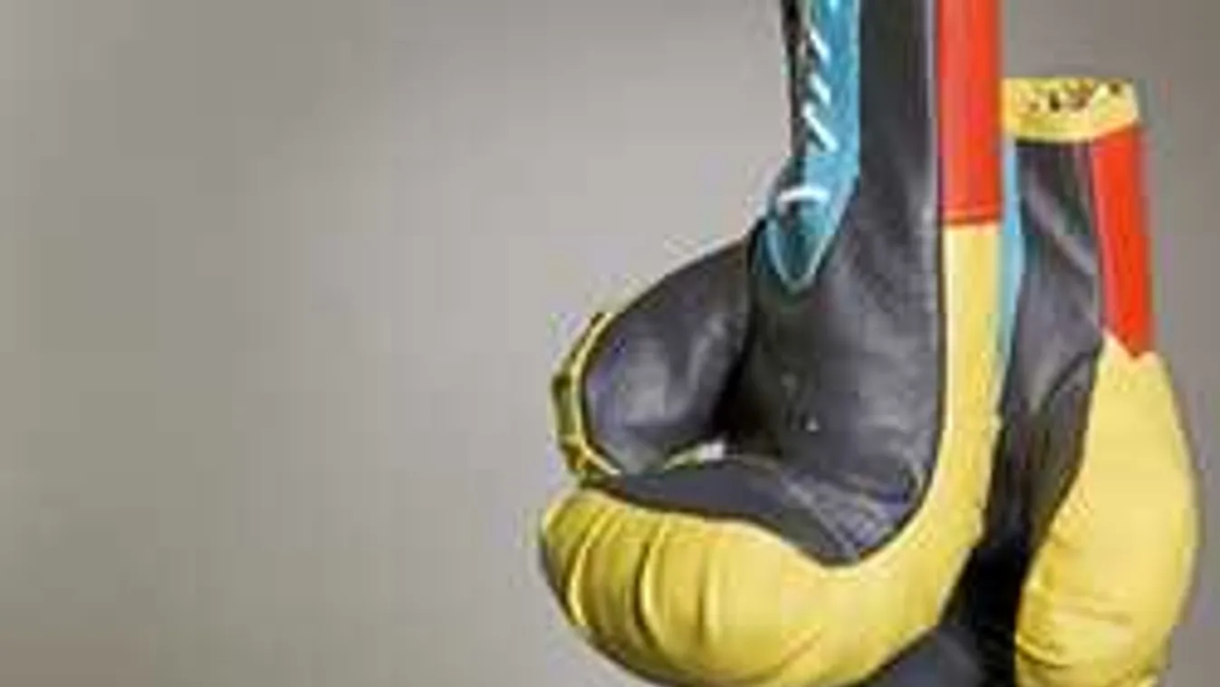 Aggódnak a rajongók: súlyos fejsérüléssel vitték kórházba a sportolót