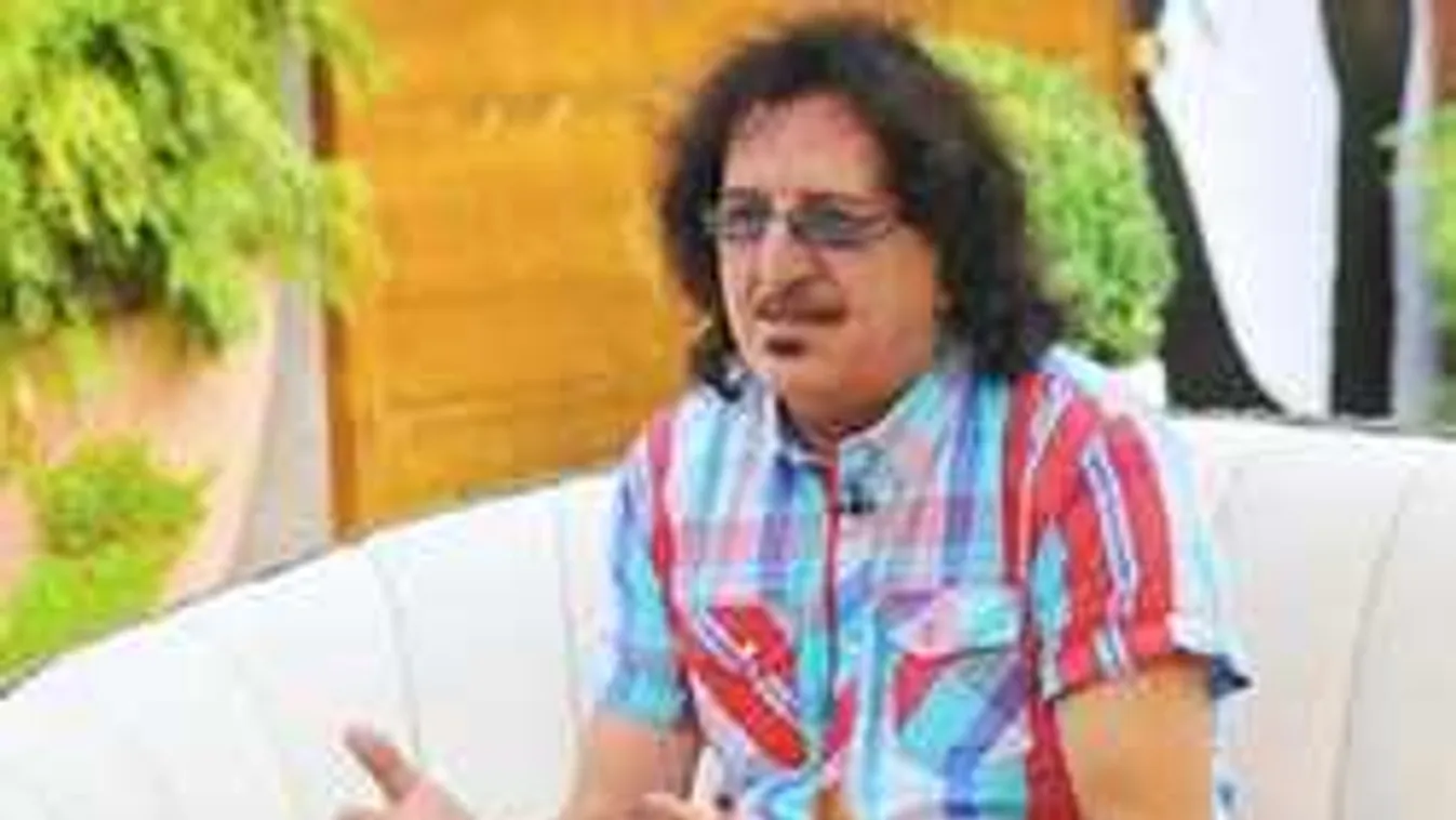 Jó hírt kapott az életéért küzdő népszerű magyar énekes