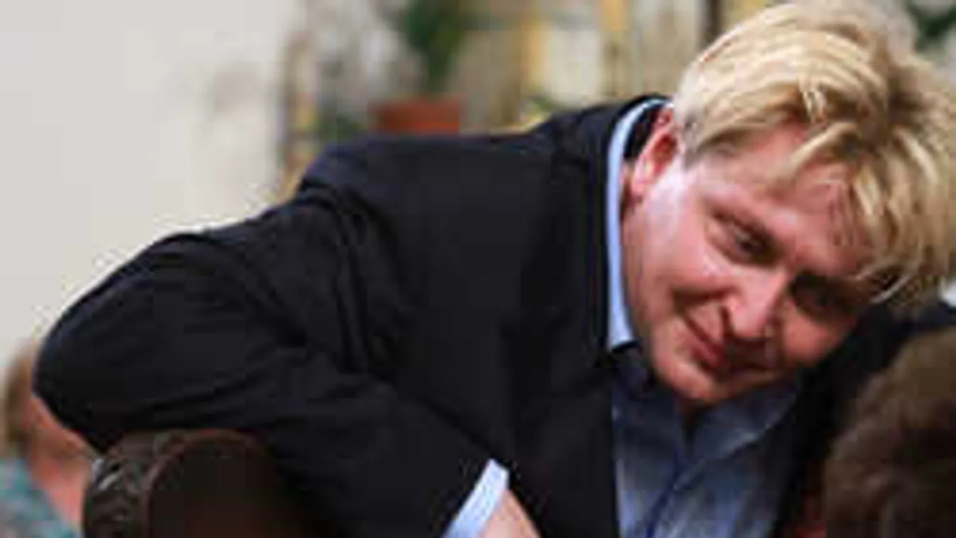 Kiderült, ezt üzente Törőcsik Mari a műtétre váró Varnus Xavérnak