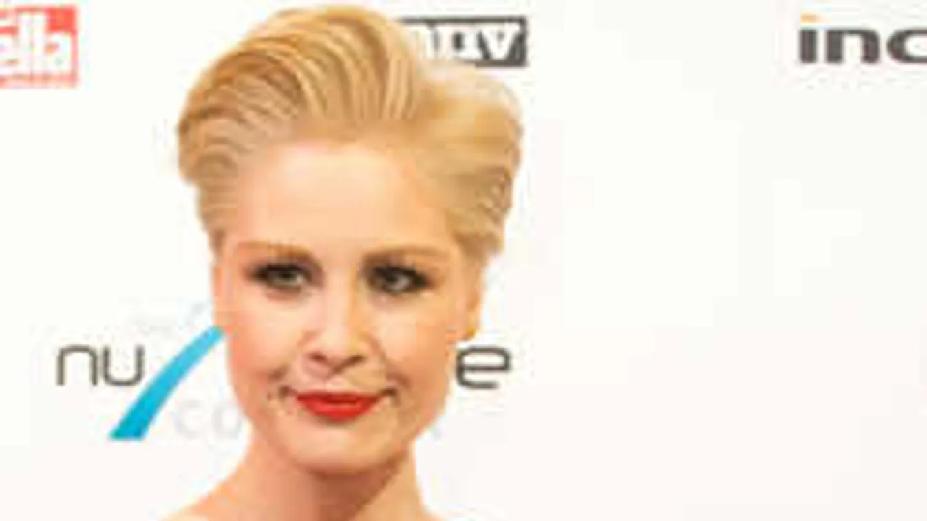 Falatnyi bikiniben mutatta meg domborulatait a TV2 sztárja