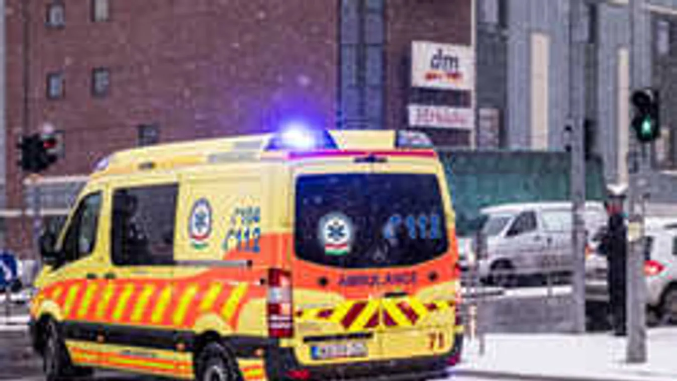 Ilyen sunyi trükkel vette el a bankkártyát betegétől a mentőápoló