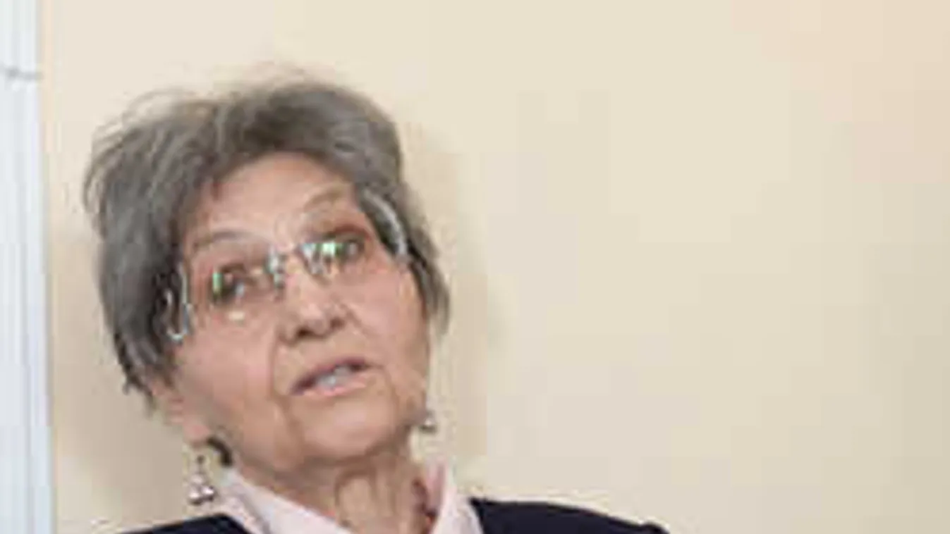 Korai volt az öröm: Ez a hír most padlóra küldi Pécsi Ildikót