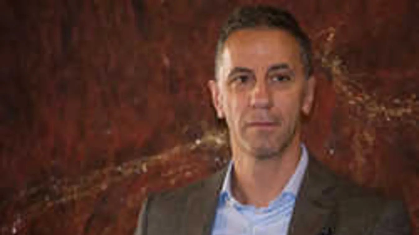 Még nem késő: apaságon gondolkodik Csonka András