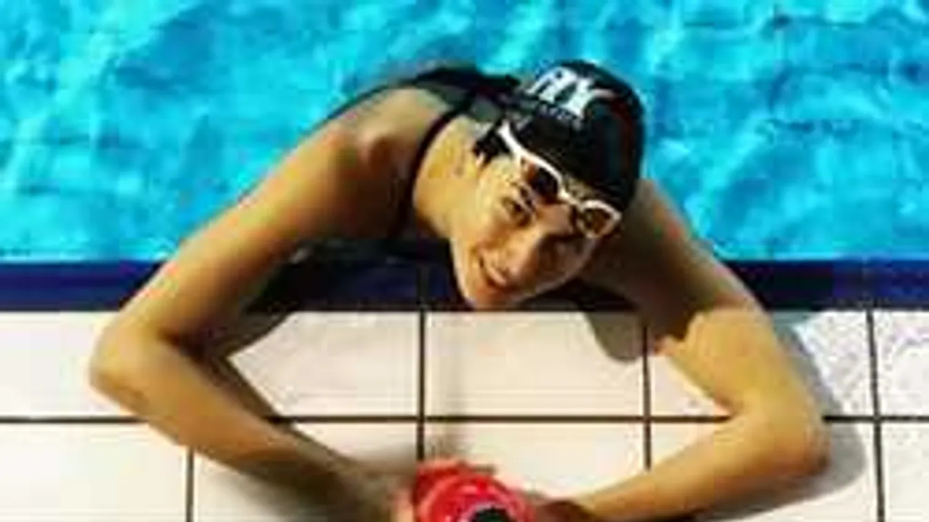 Badabumm, őrülten dögös képpel sokkol Jakabos Zsú