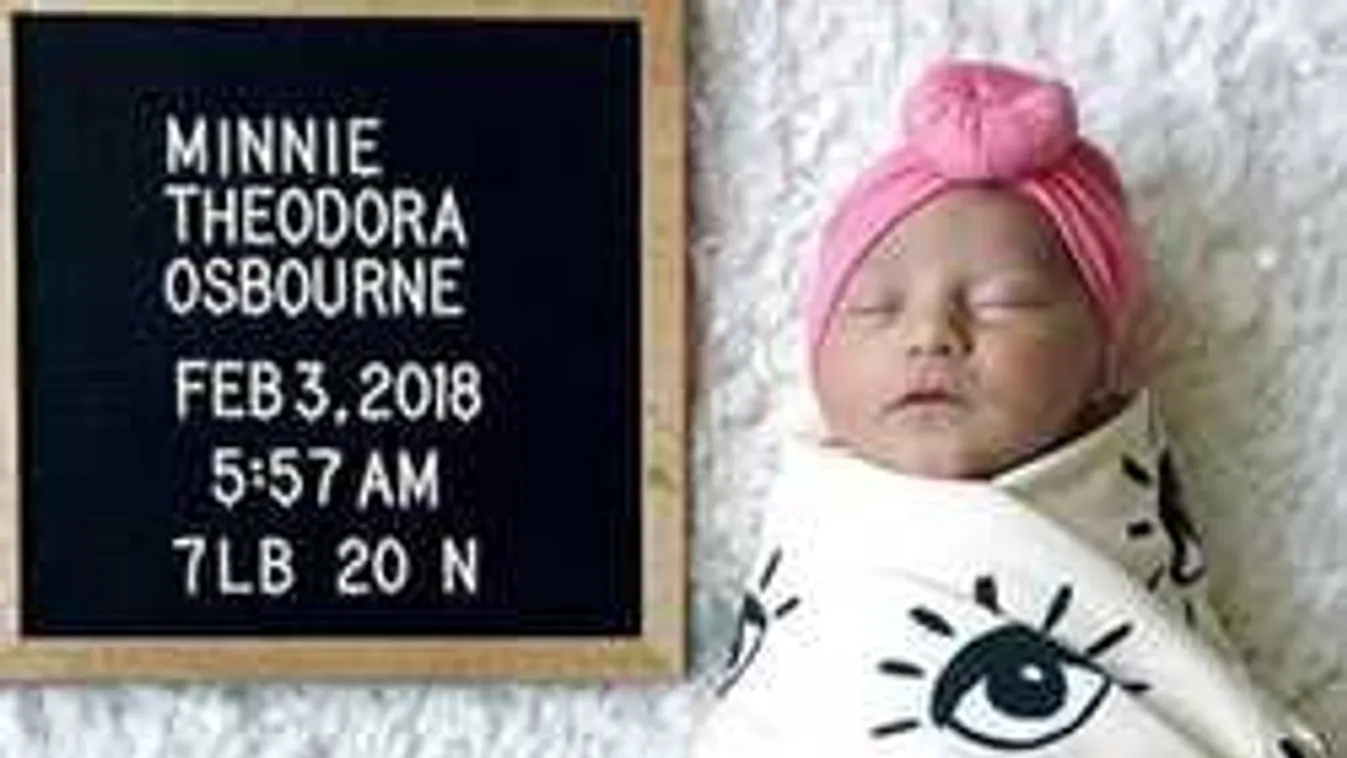 Hatalmas örömhírt kapott a világhírű zenész: megérkezett a baba