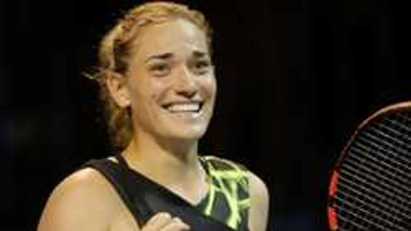 Elfogytak a szavak, Babos Timi képtelen leállni