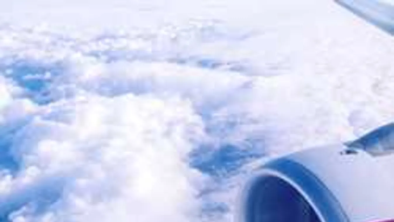 Vészhelyzet a repülőn, kényszerleszállást hajtottak végre Ferihegyen