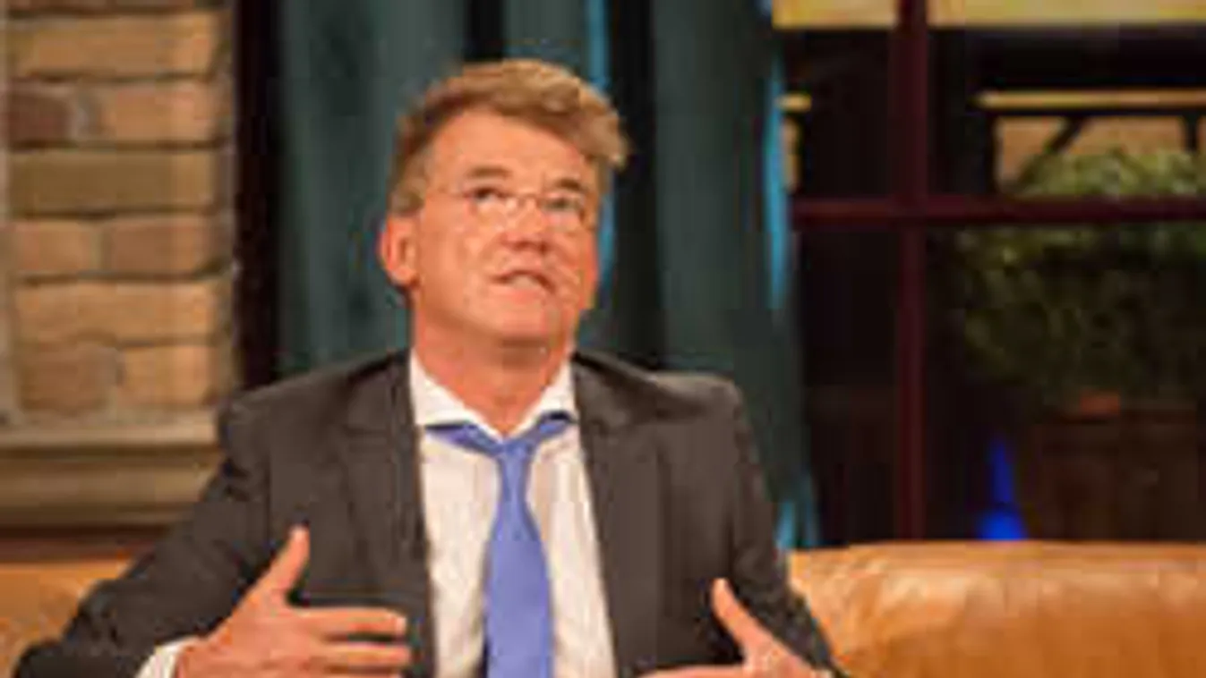 Fordulat Delhusa Gjon párkapcsolatában, ezt kevesen gondolták volna