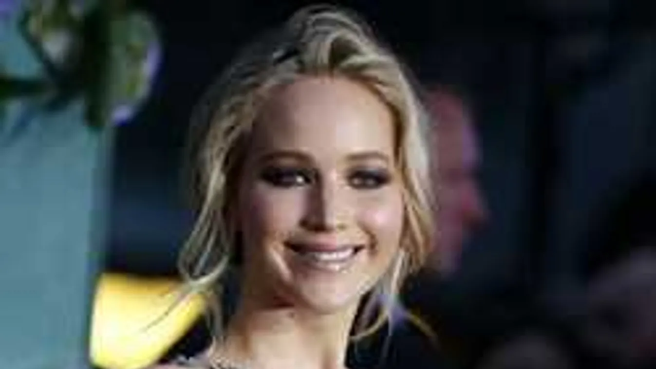 Magyar színésznő parancsára kínozták meg Jennifer Lawrence-t