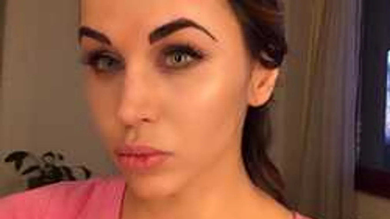 Altatás nélkül műtötték meg a magyar sztárt