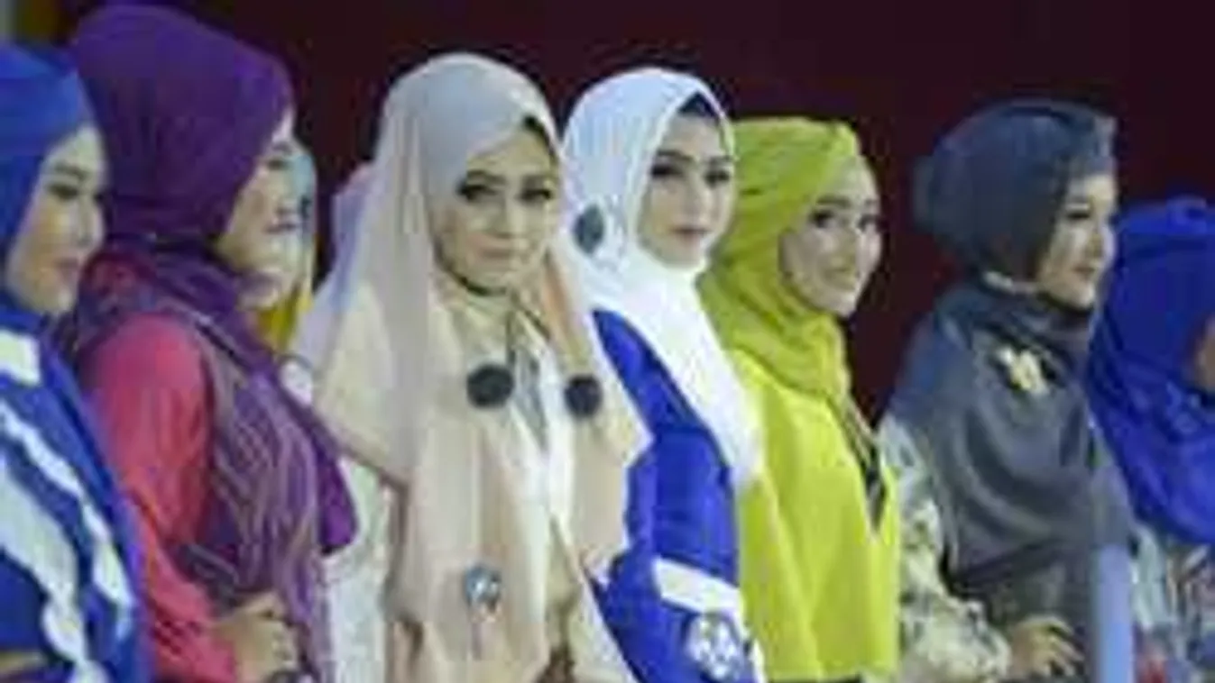 Hidzsábot reklámozott a brit külügyminisztérium