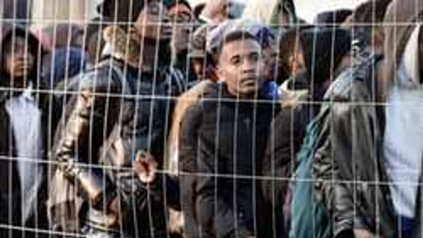 Elég volt! A német segélyszervezet elfordul a migránsoktól