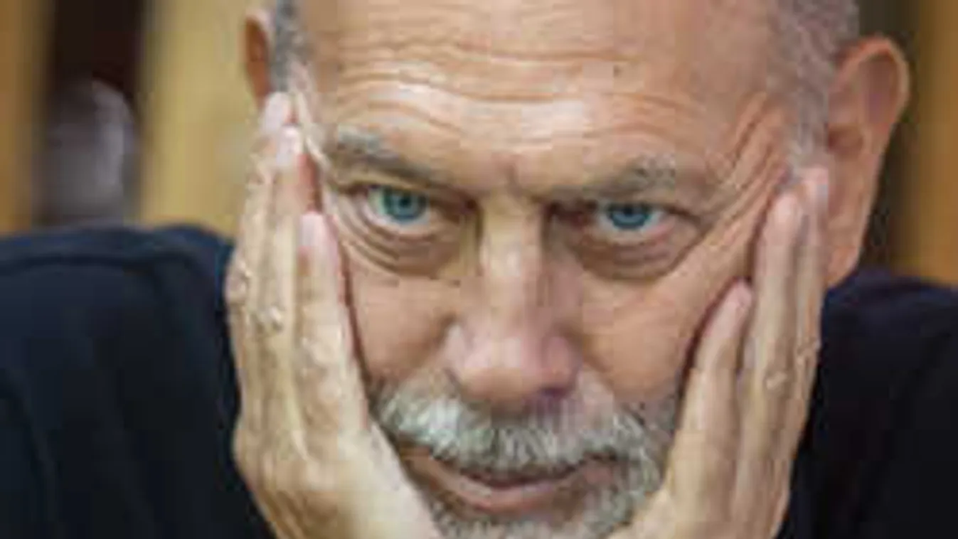 Itt a teljes igazság a kórházba került magyar sztár állapotáról