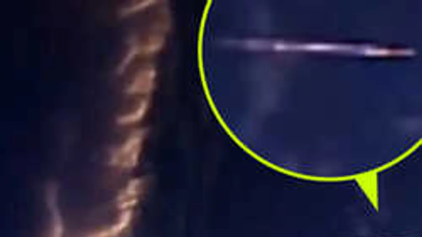 Õrületes sebességgel húzott át a Föld légkörén egy ismeretlen tárgy