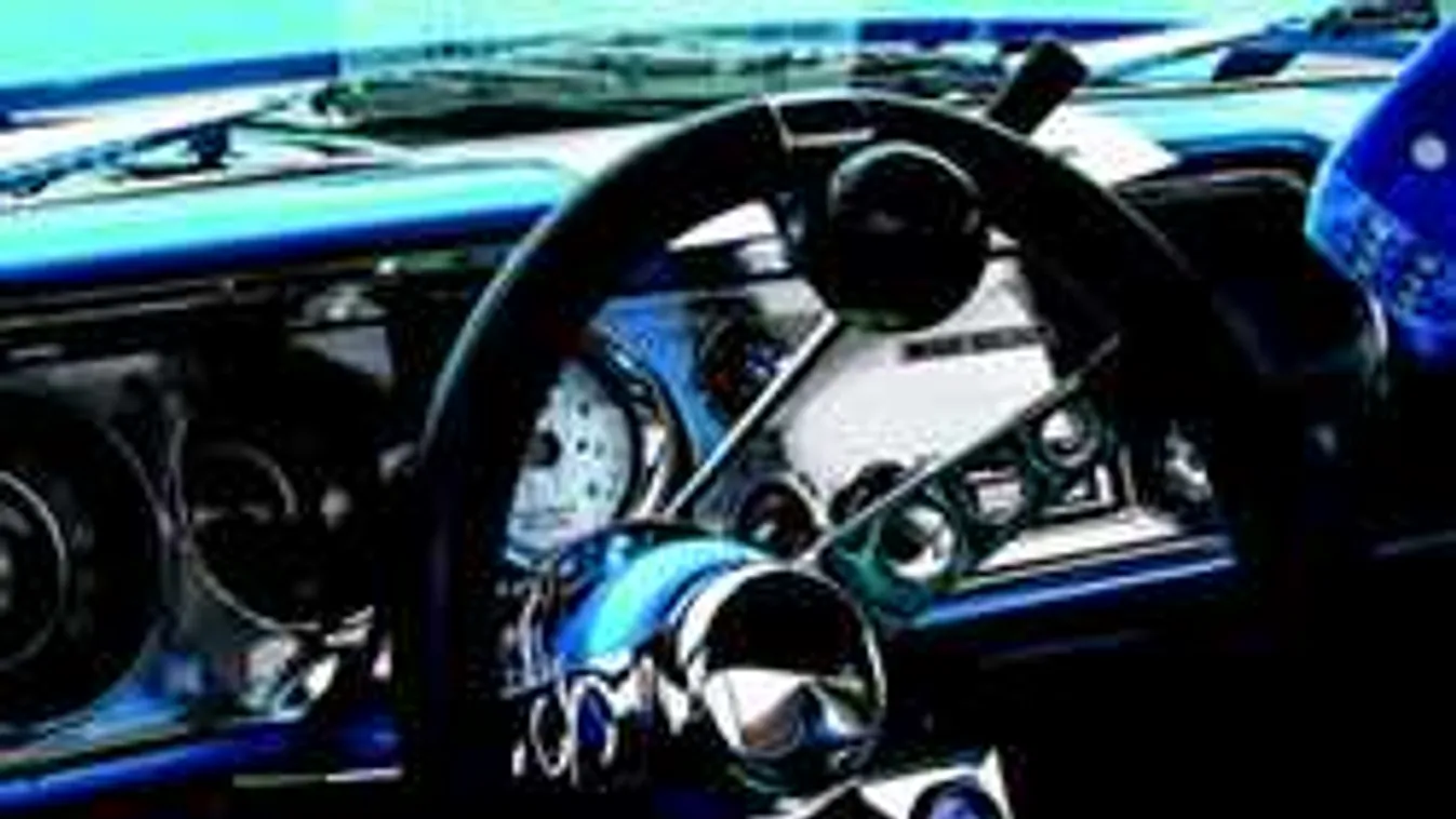 Dráma az M1-esen, helyszíni fotót kaptunk a kamionbalesetről