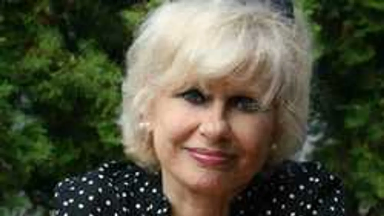 Hihetetlen elismerésben részesült Esztergályos Cecília