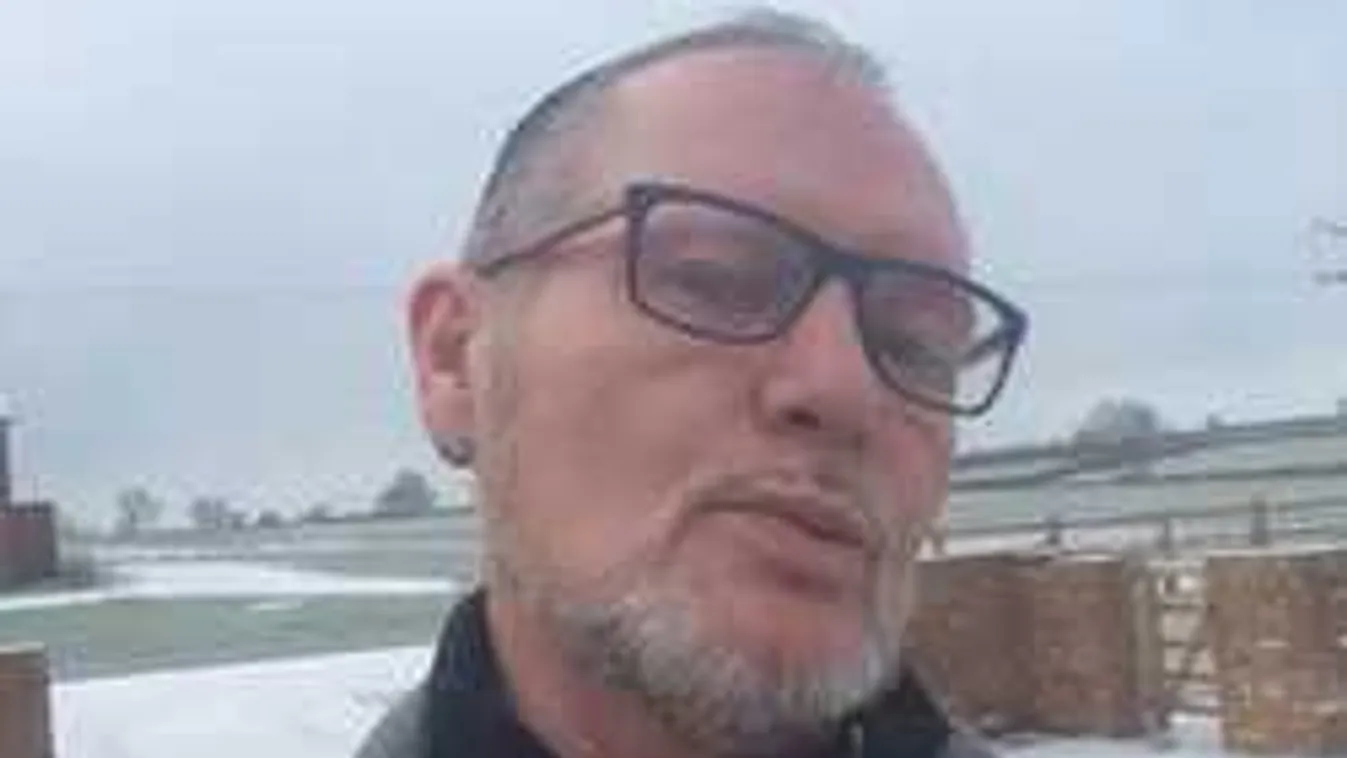 Kipakolt a legenda: hihetetlen, mit művelt a gyereksziruppal és hashajtóval