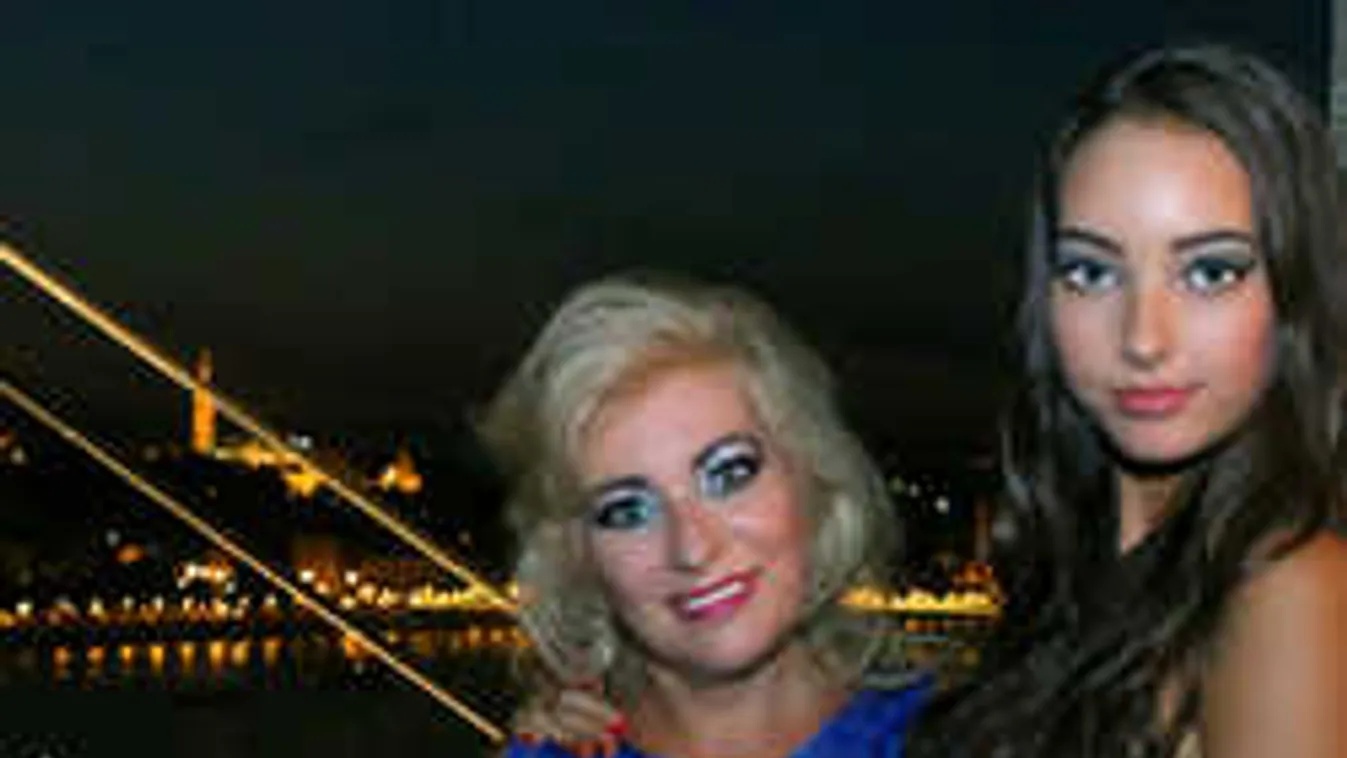 Itt a megható videó: Meseszép menyasszony Kiszel Tünde lánya