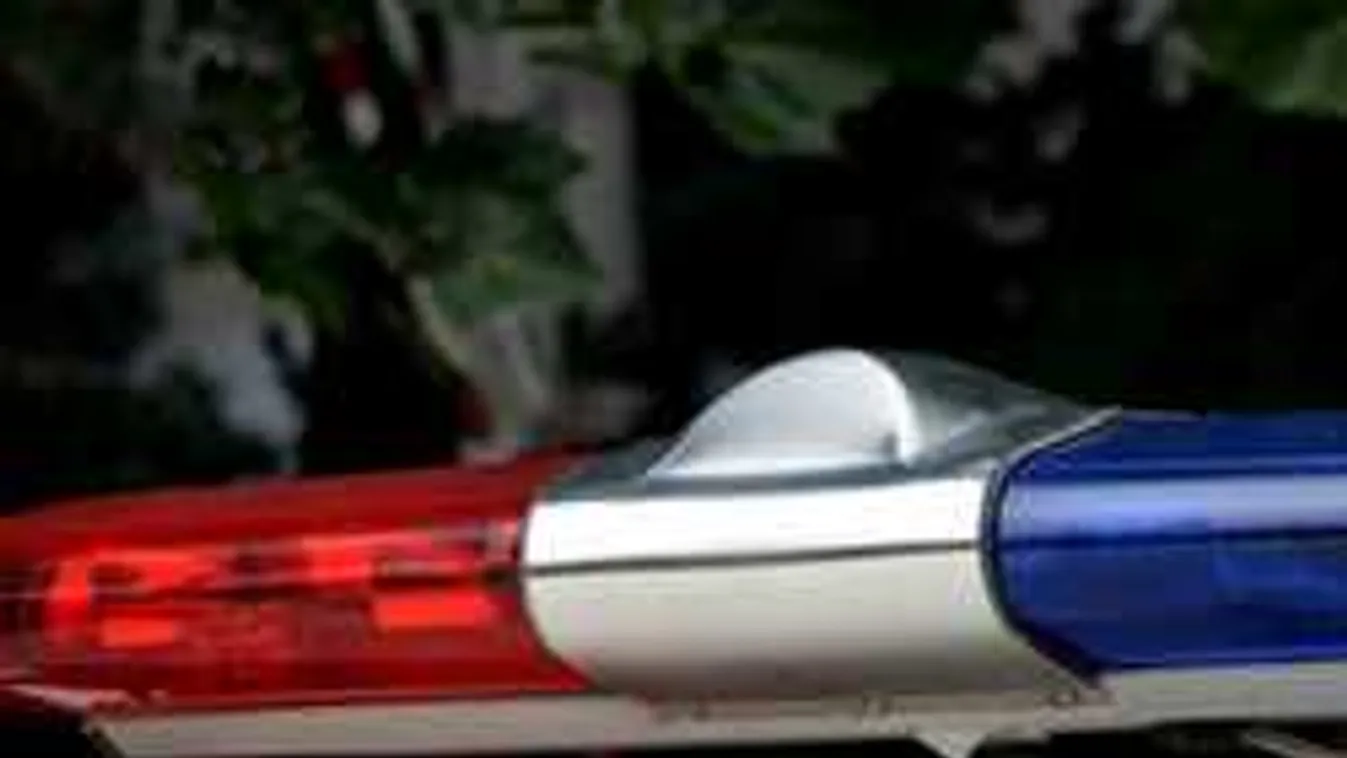 Rendőrautóban robbant a kéj, lebukott a szexéhes zsaru